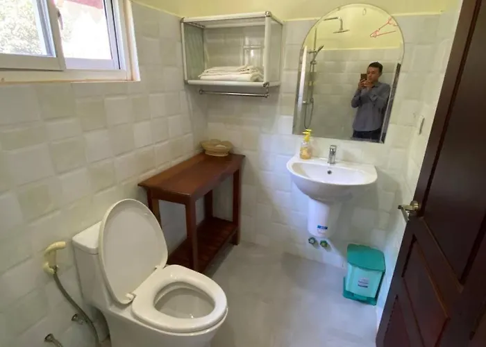 Ready Travel & Tours Hotel